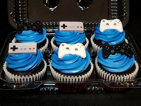 video game cupcakes